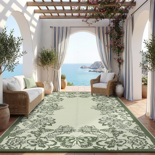 Large Area Plastic Straw Rug