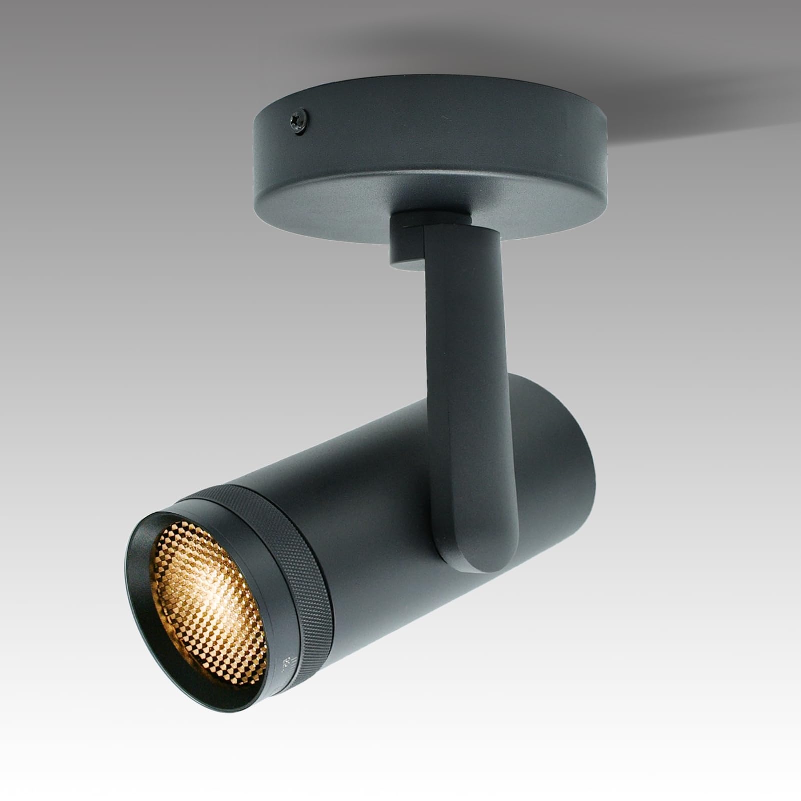indoor lighting fixture