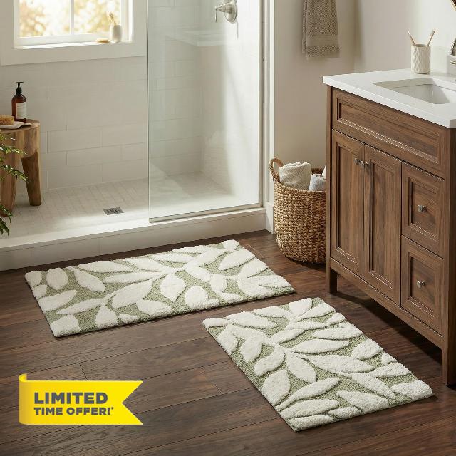 Lavish Home Bathroom Rug Set
