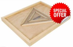 Bee Excape Board