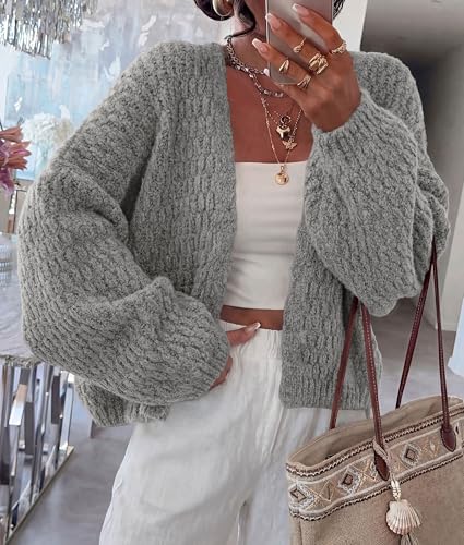 Trendy Holiday Outfits